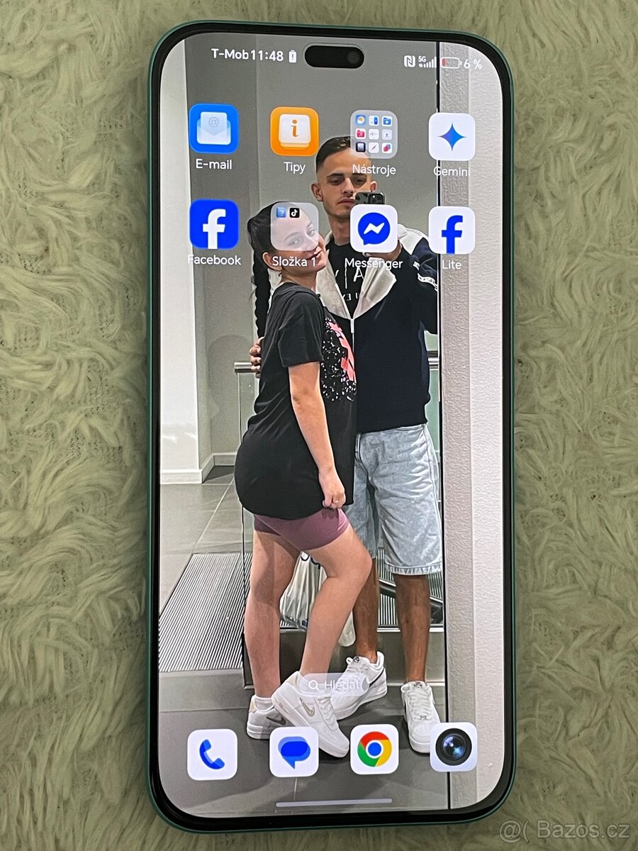 Honor 400 kdo přijde ještě dnes 5.5 má ho za 4 tisíce