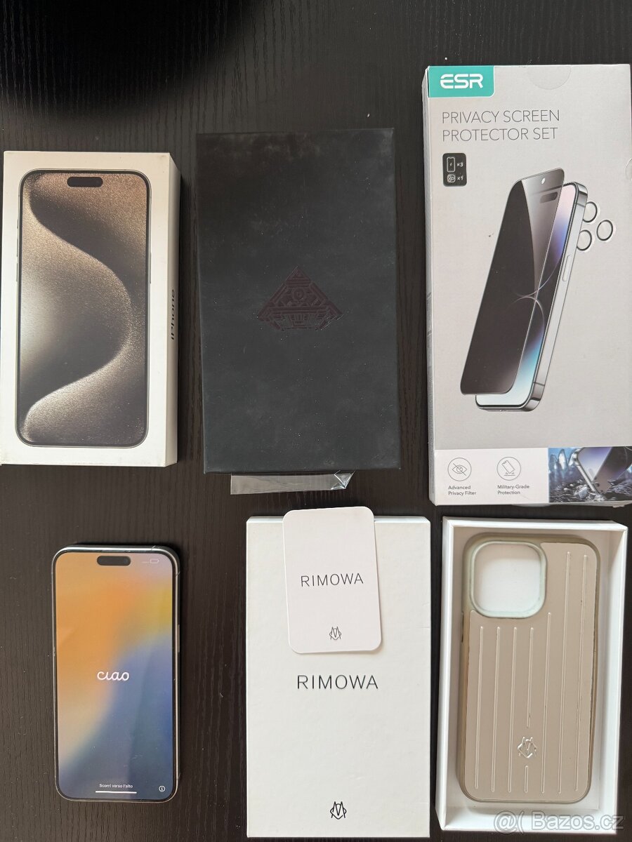 Apple iPhone 15 Pro Max 256GB Natural Titanium + Rimowa obal