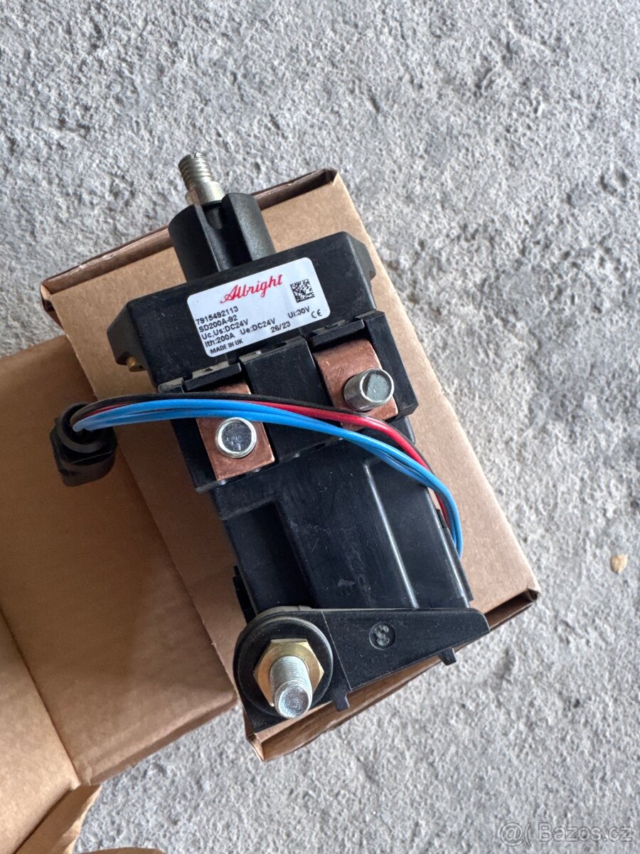 Emergency off switch 24V Still
