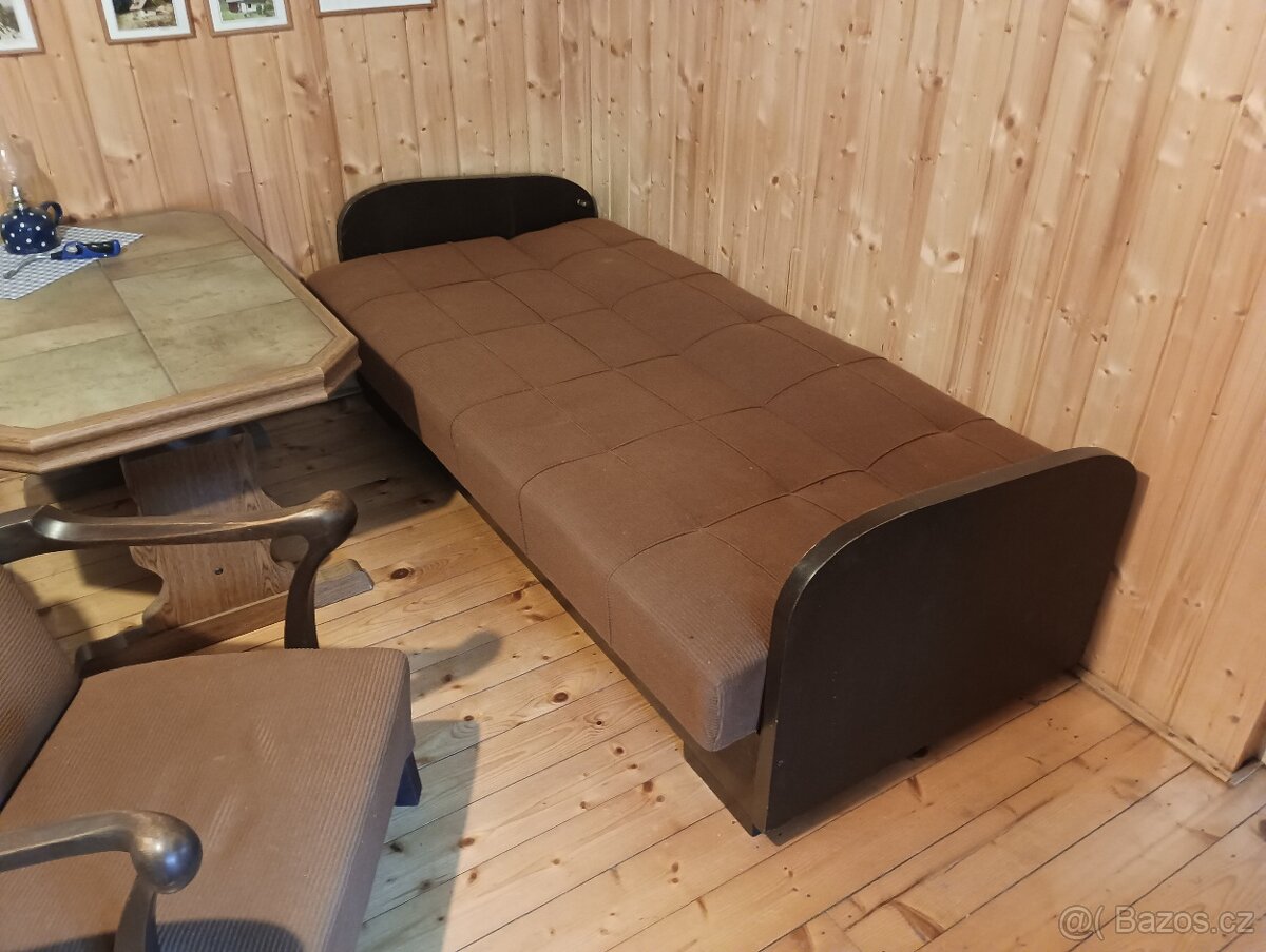 prodám rozkládací RETRO sedačku