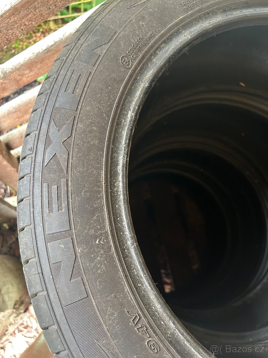 Letní pneu 215/55/17