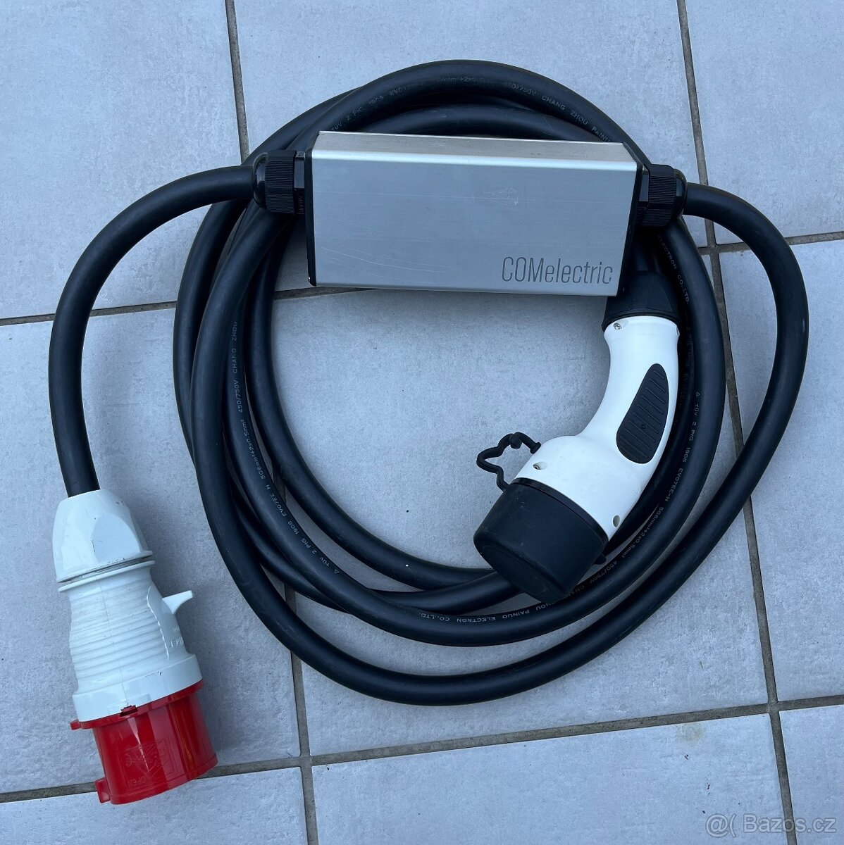 COM Electric přenosná nabíjecí stanice 5m 3fáze 32A TYPE2