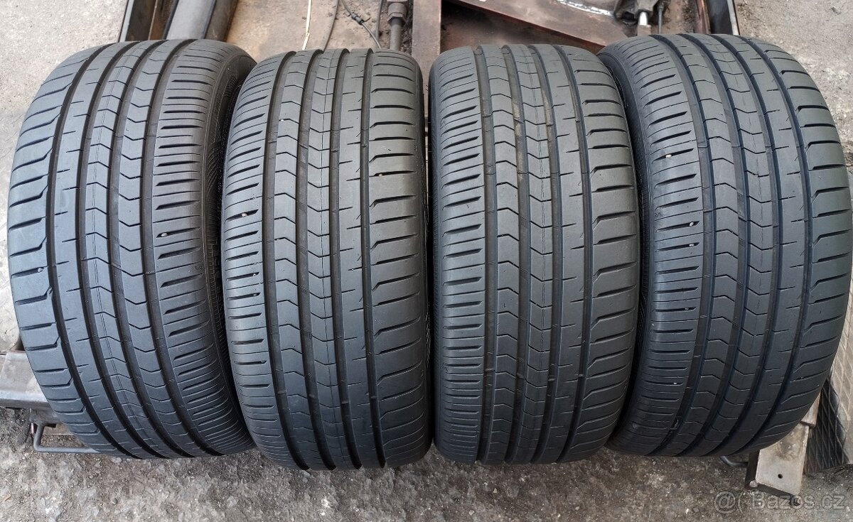 Letní pneumatiky Vredestein 215/40 R16 86W