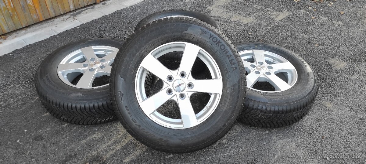 Alu kola 5x114,3 R16 215/70 zimní