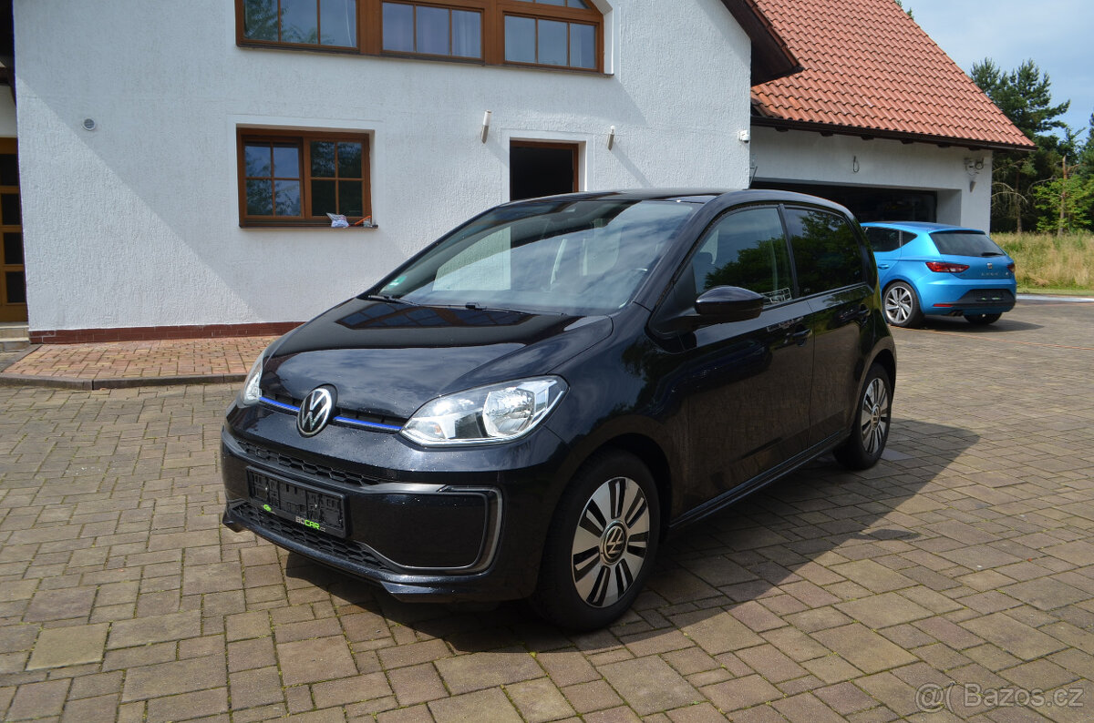 PRODÁM VW E-UP FACELIFT 2021 UNITED BAT 38KWH, DPH