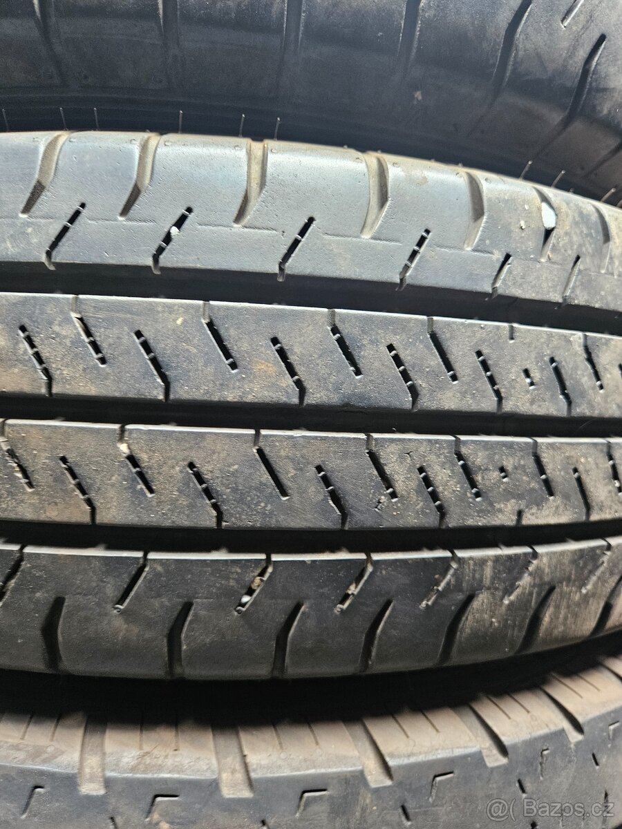 195/70R15C 104/102S Linam VAN01 FALKEN