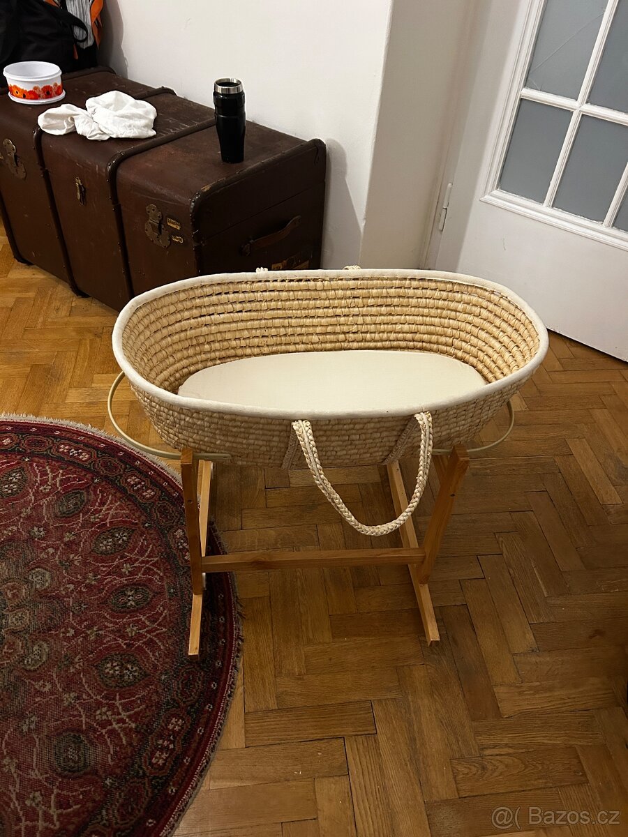 Mojžíšův koš - košík