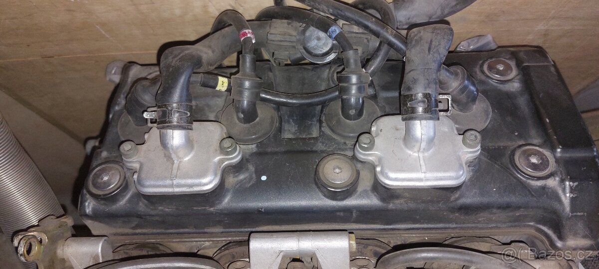 Yamaha Fazer FZ6 - MOTOR