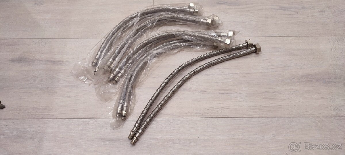 Flexo hadice délky 40cm 10mm x 3/4"