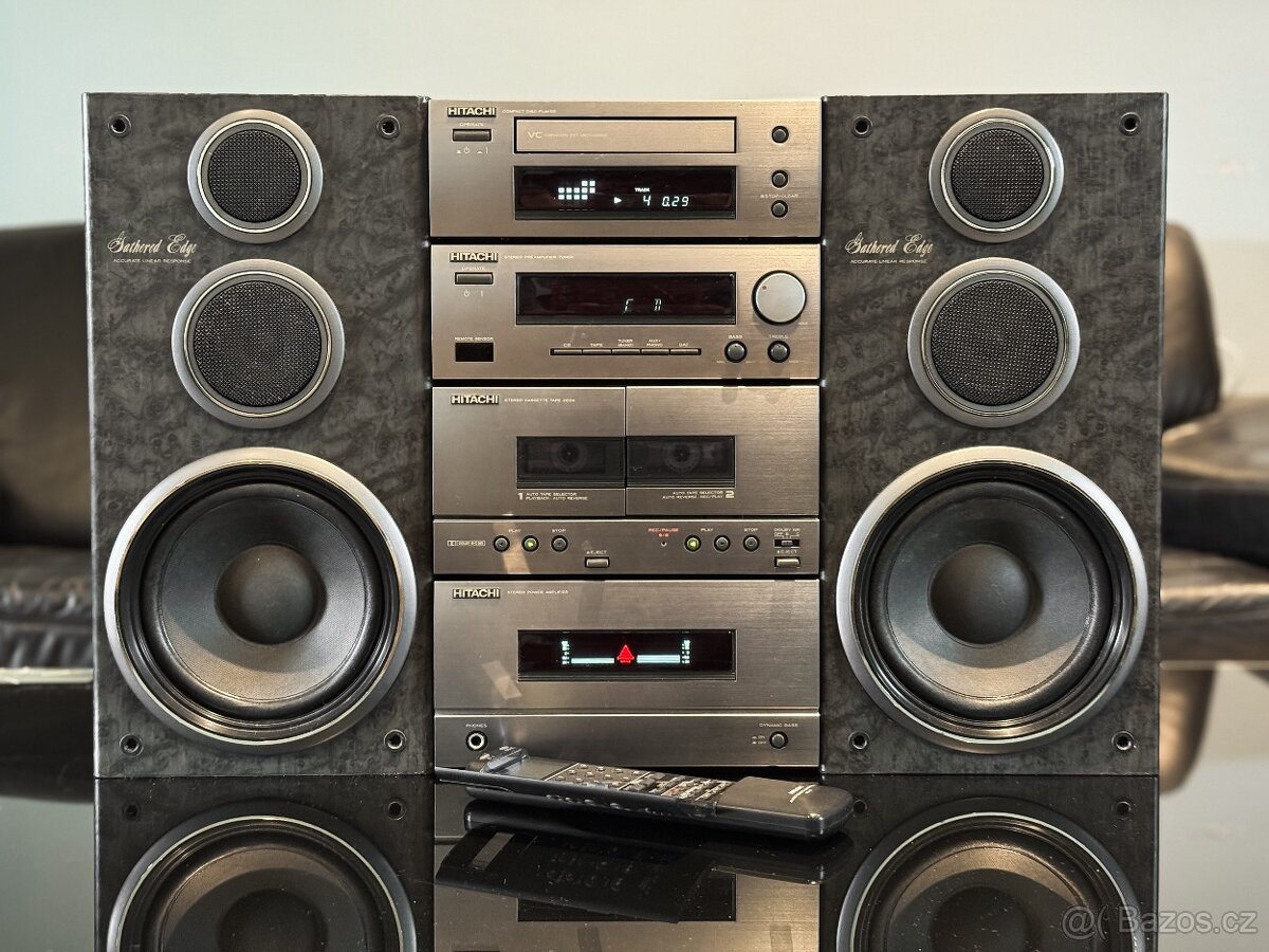 Hitachi HiFi věž s ovladačem