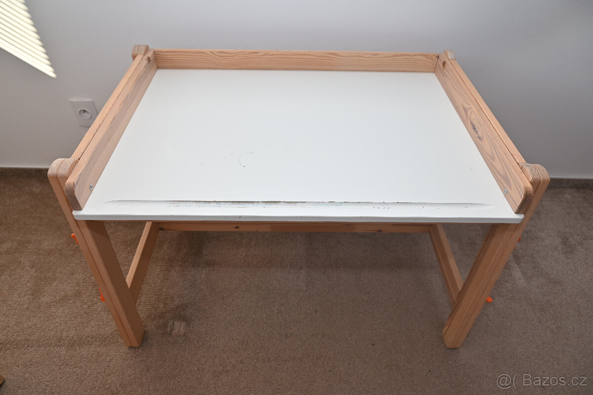 dětský stůl + lavice Flisat (Ikea)