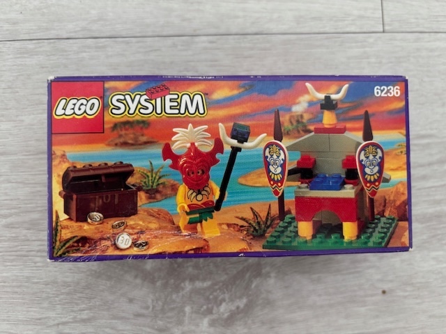 LEGO Pirates 6236 Král Kahuka