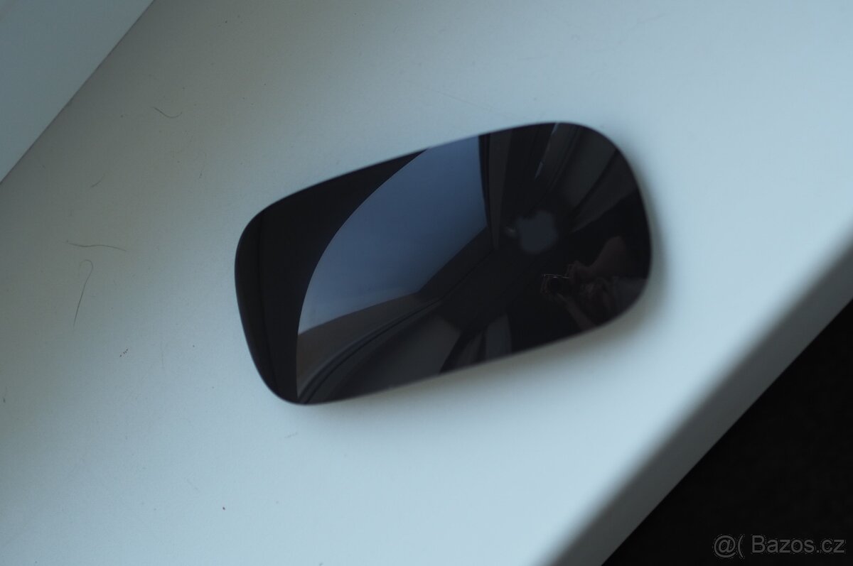 Originální bezdrátová Apple myš