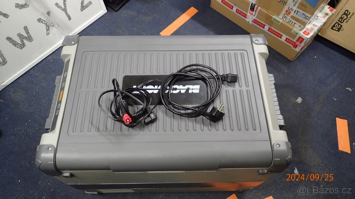 Autolednice BLACKMONT autochladnička PRO 58l