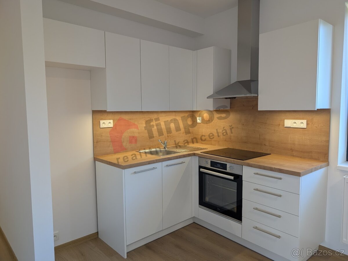 Pronájem bytu 2+kk, 45m2, ve Vlašimi, ul. Nádražní