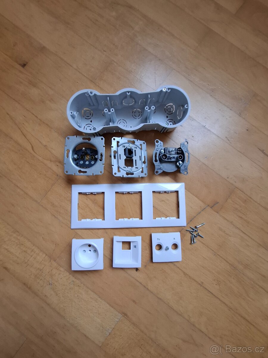 TV zásuvka s LAN do sádrokartonu