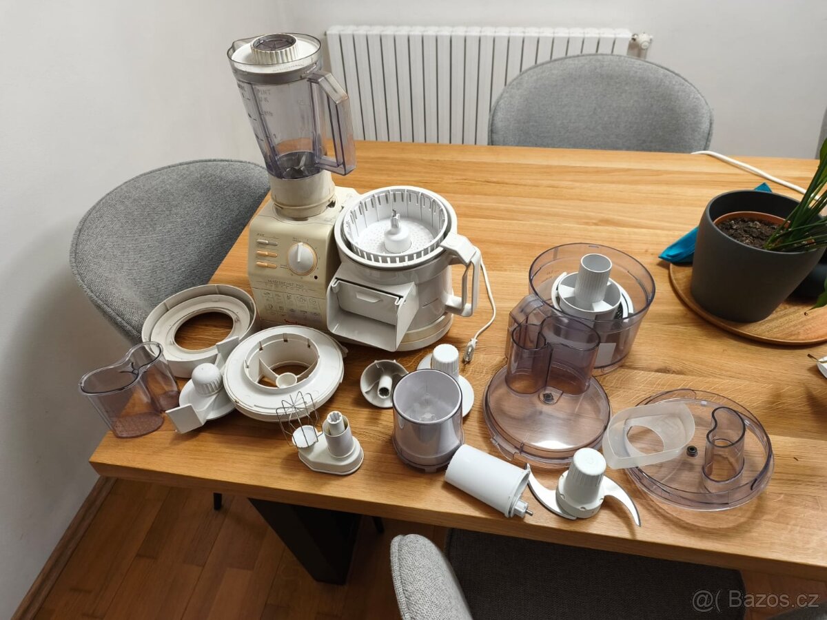 Kuchyňský robot Moulinex Masterchef 750 – kompletní, funkční