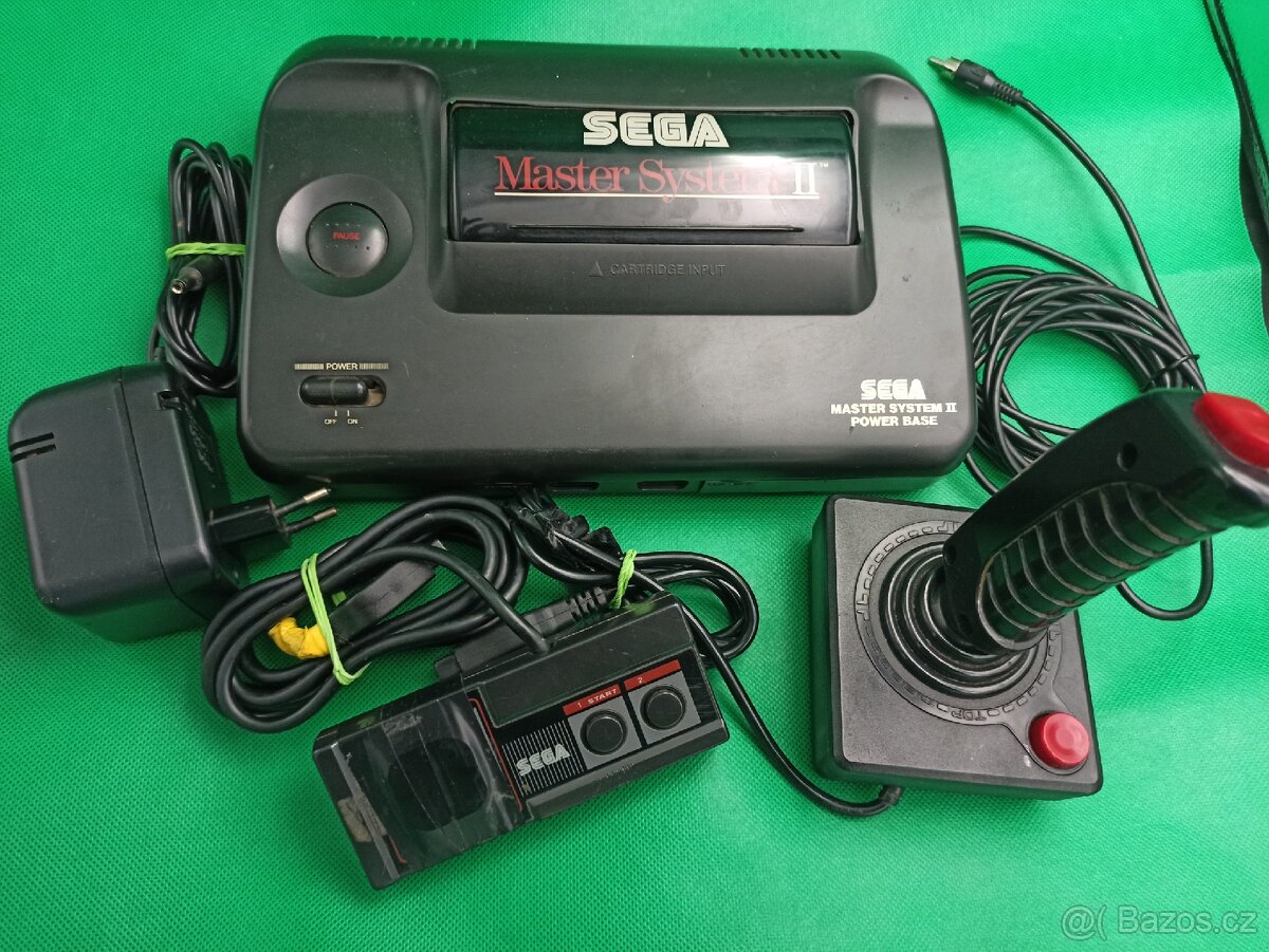 Sega Master System II + Hra