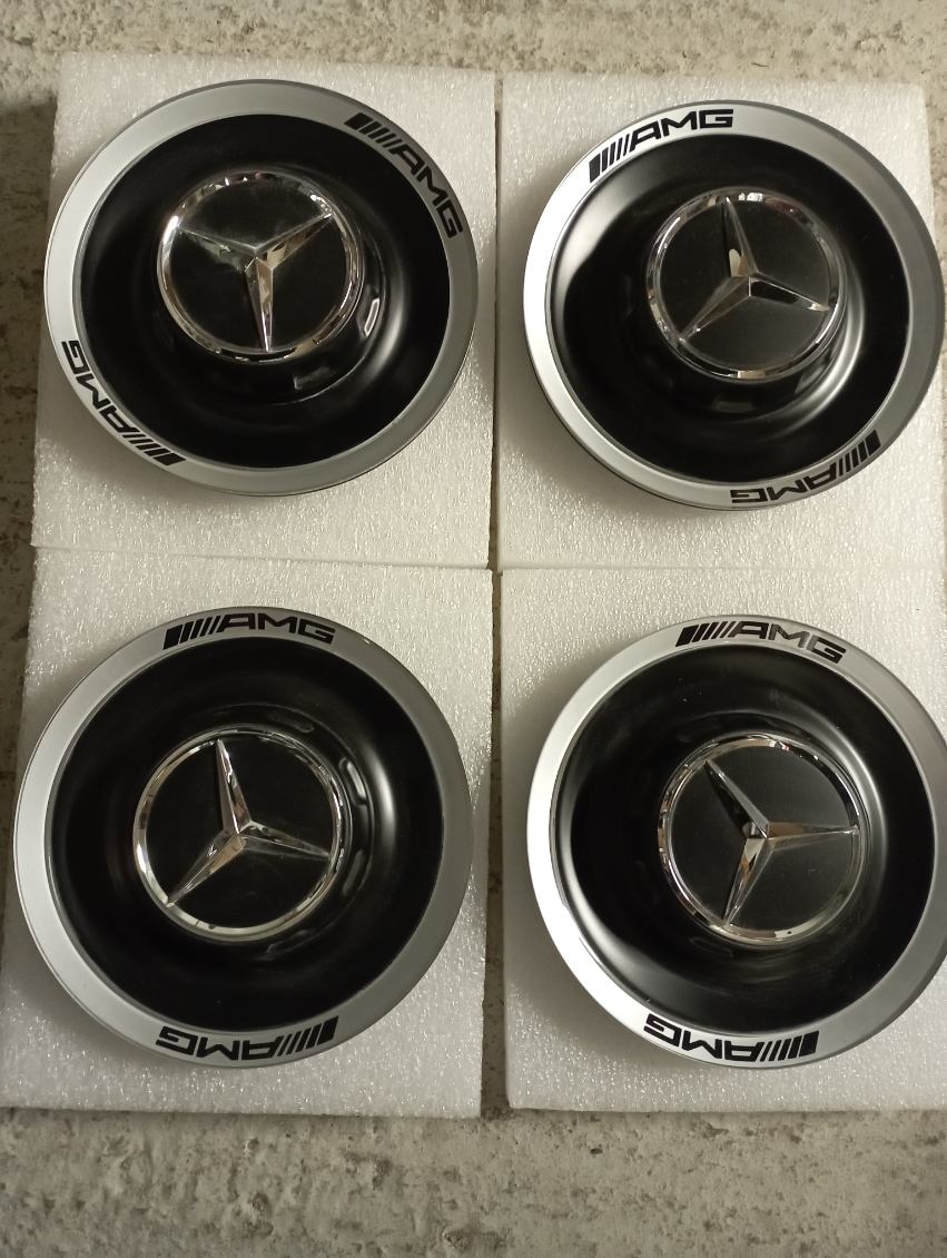 Středové kryty kol Mercedes Benz