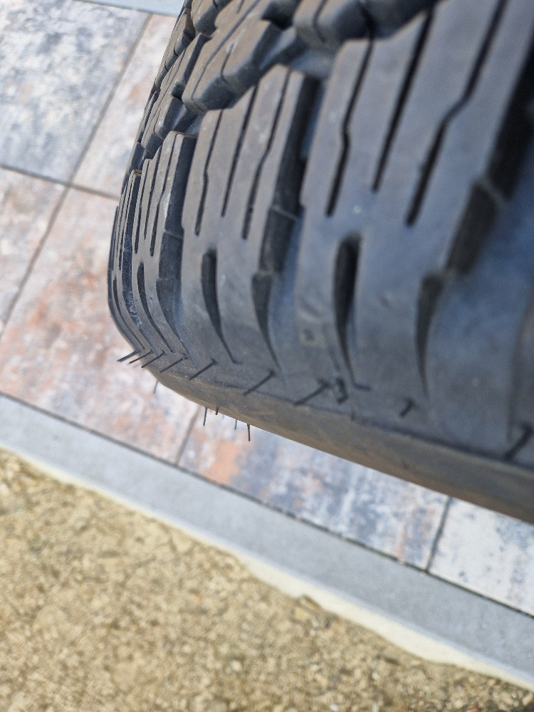 BRIDGESTONE 265/65 R17 DUELER A/T