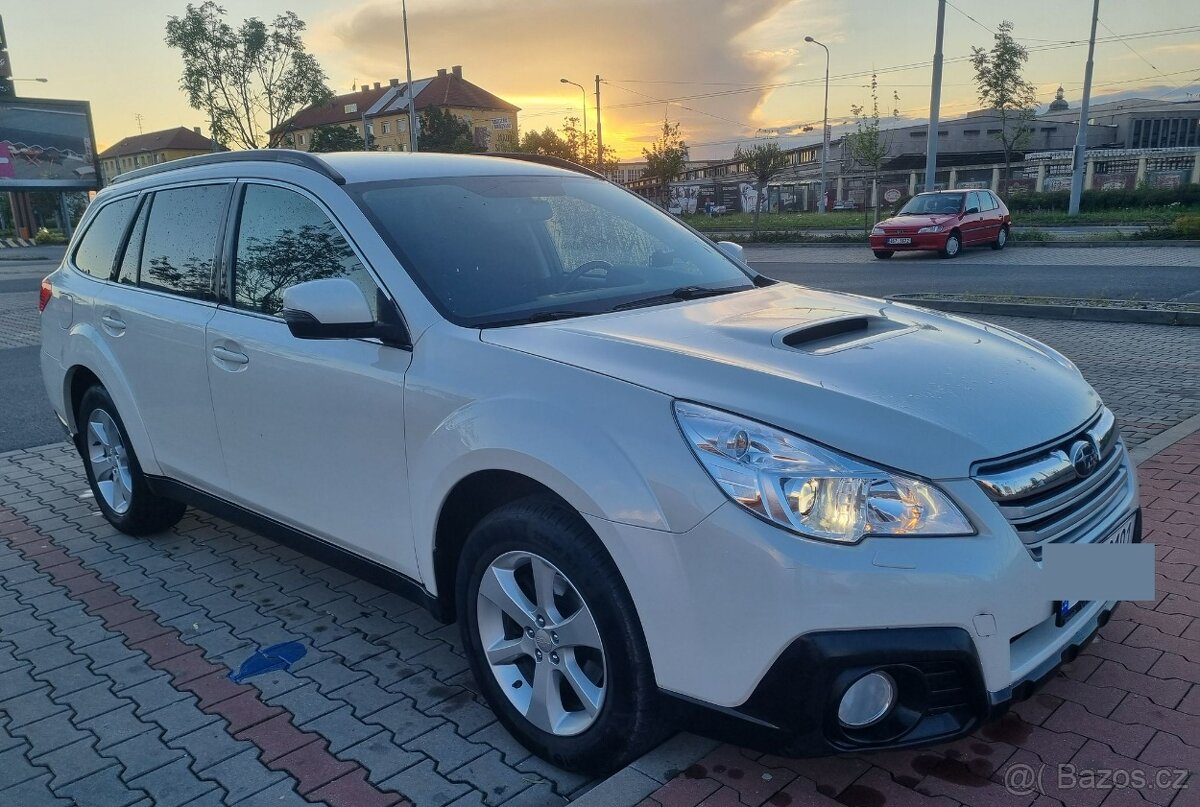 Subaru Outback Diesel 2014 automat, původ ČR, 2.majitel