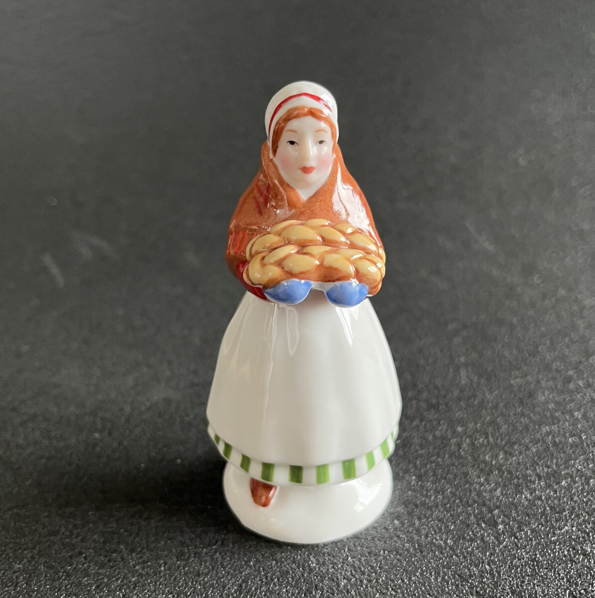 Hutschenreuther Soška Prodavačka 10 cm, Renata Fučíková