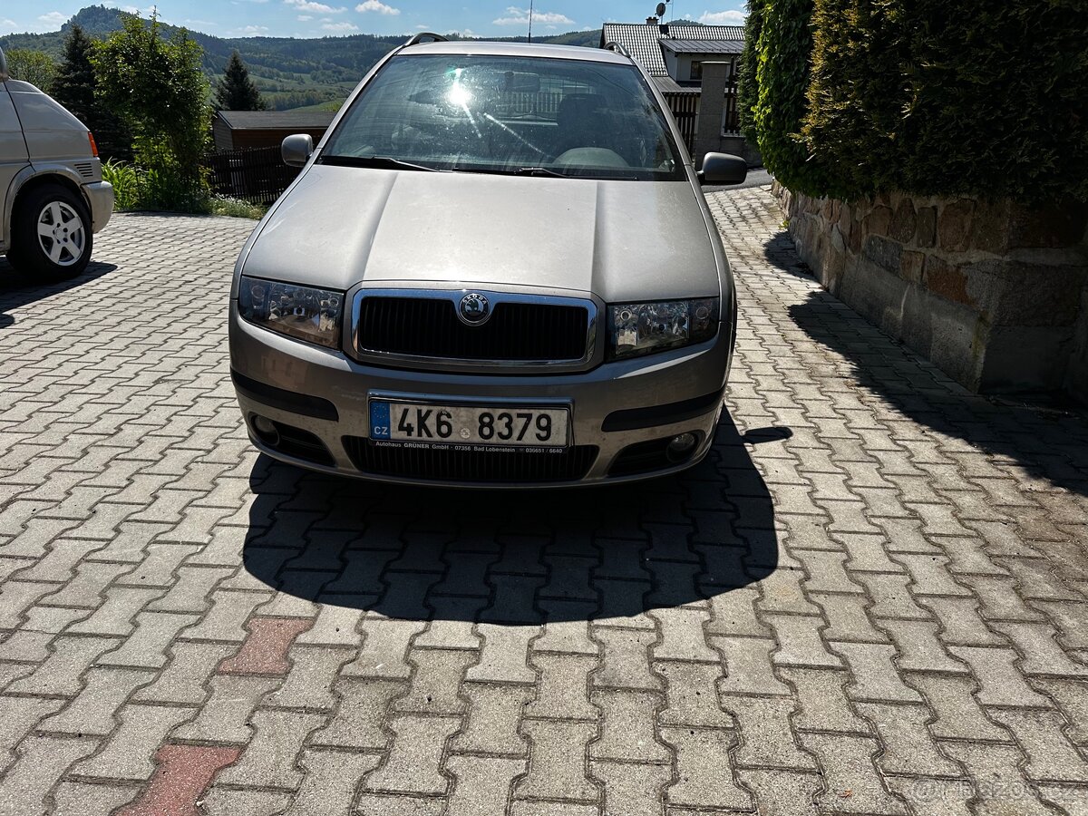 Škoda Fabia 1.4i16v