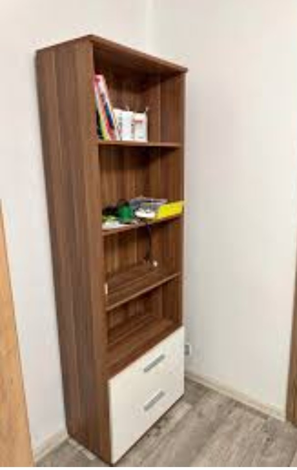 Prodám knihovnu IKEA davoi s dvěma šuflaty