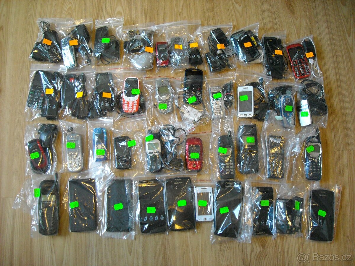 Sbírka mobilních telefonů