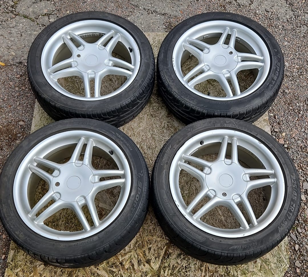 225/45 R17 letní pneu / 5x100 -