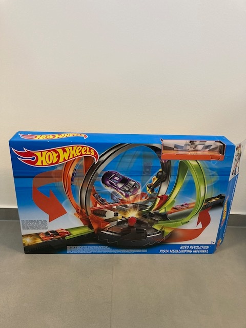 Hot Wheels dráha roto revoluce