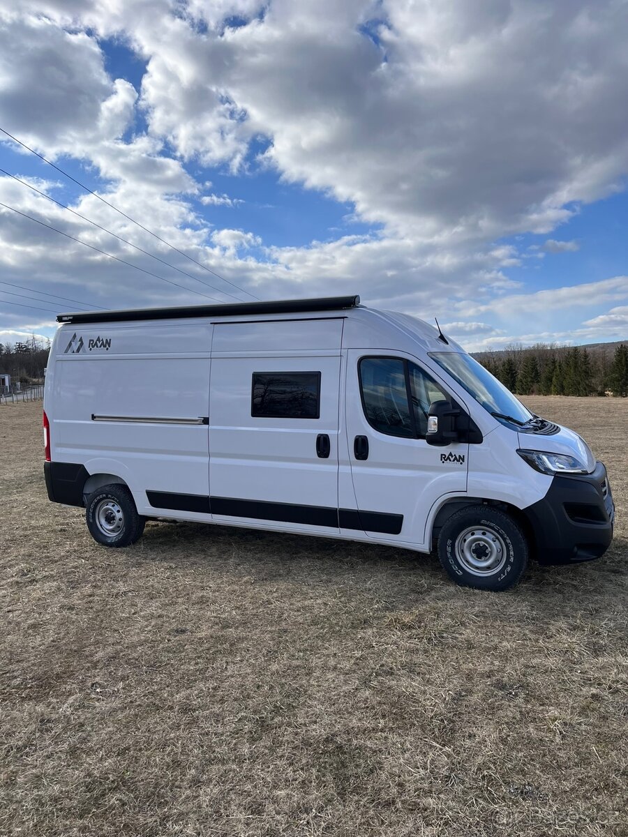 FIAT Ducato 2.2 88kw - Obytná dodávka