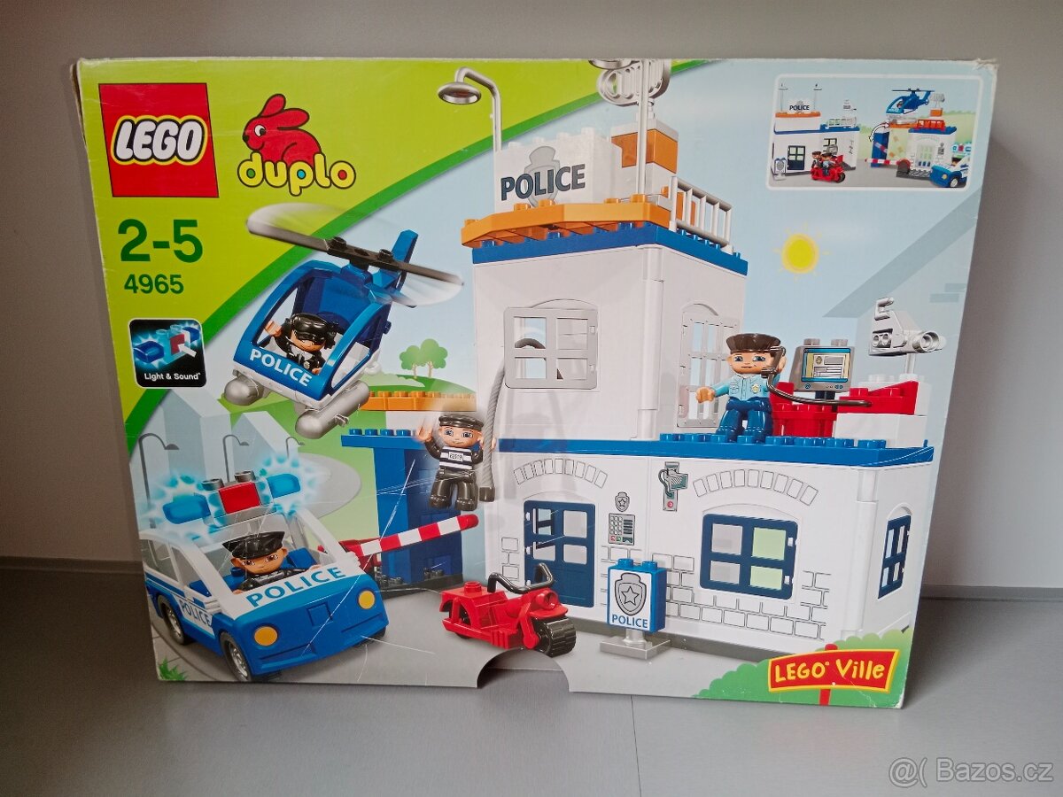 Lego Duplo policejní stanice