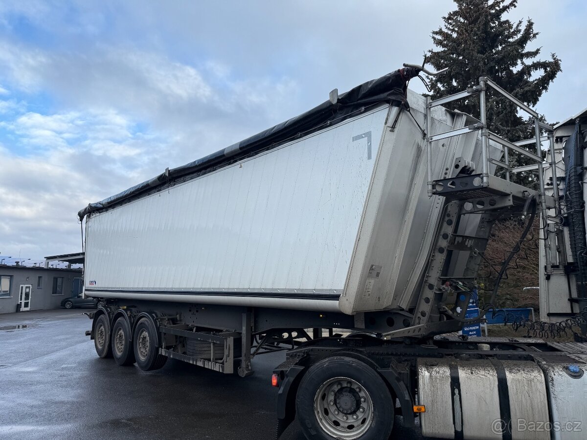 Schmitz SKI 50m3