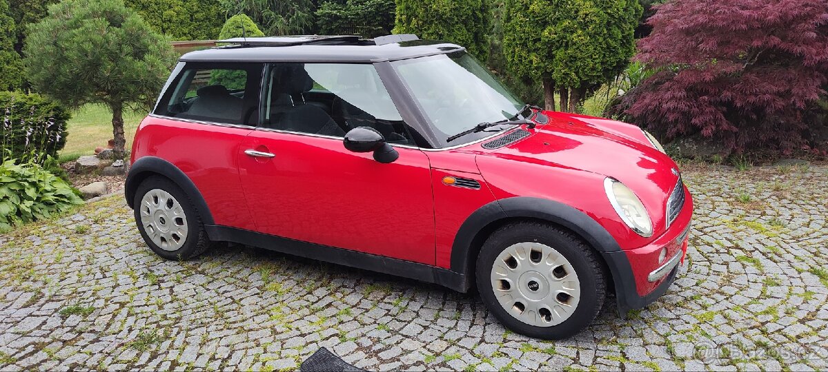 Mini Cooper,1,6 i, 85 Kw