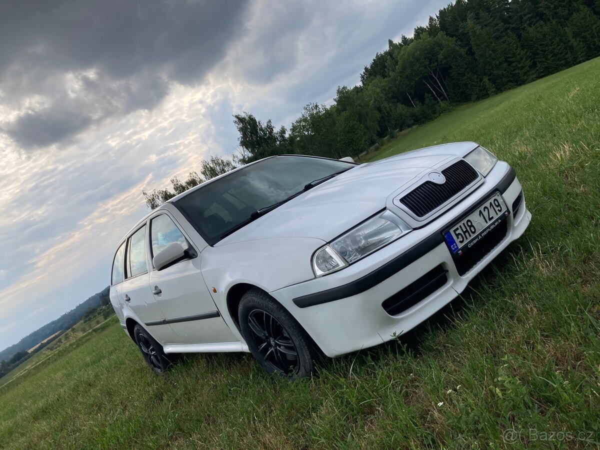 Škoda Octavia 1