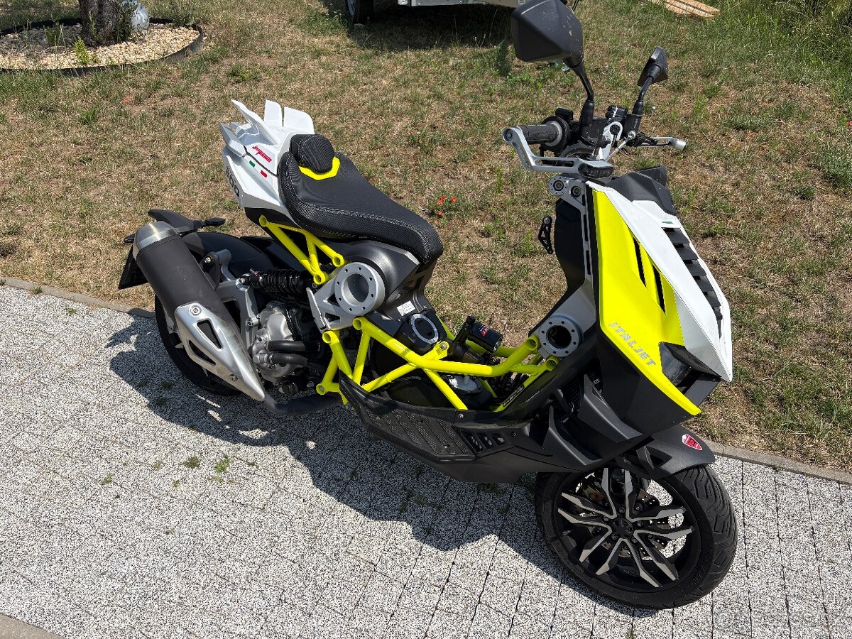 ITALJET DRAGSTER 300, 9/2024 najeto 591 km odpočet DPH