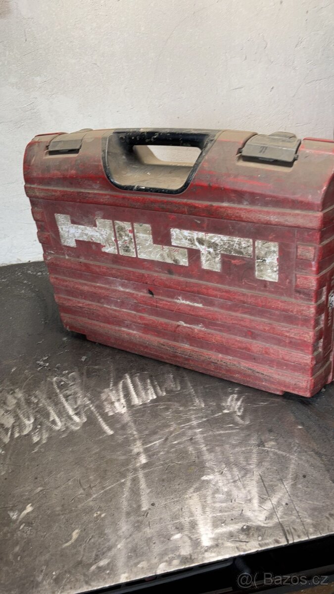 Daruji kufr Hilti