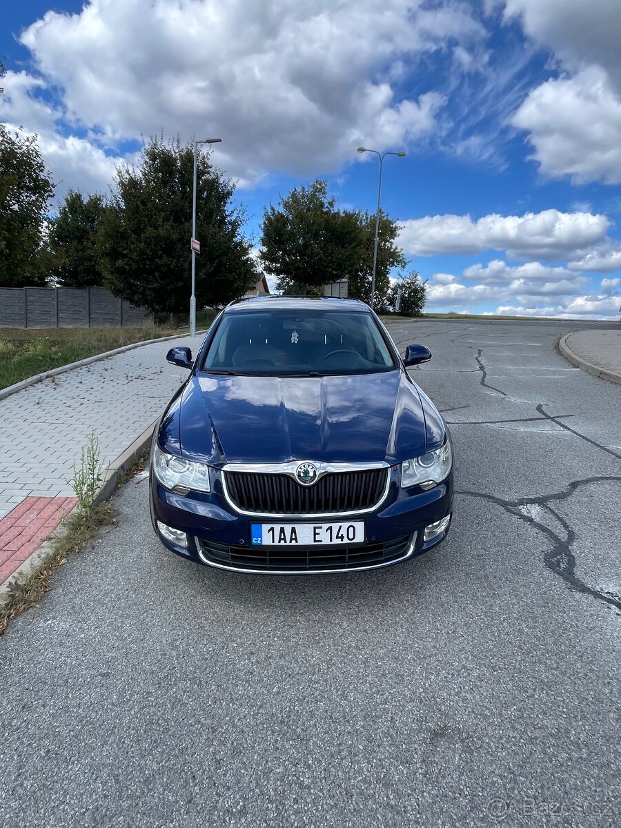 2 Superb 3.6 191 kW základ .