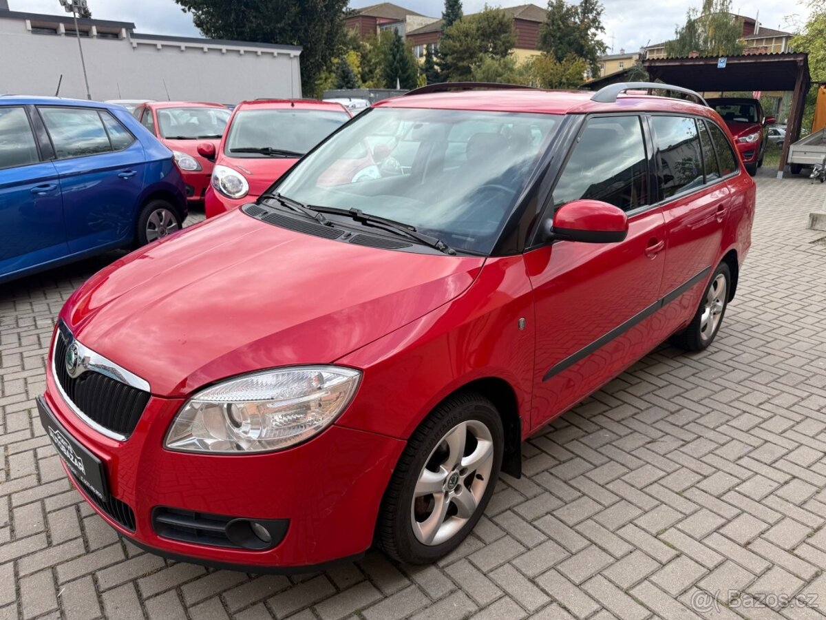 Škoda Fabia II Kombi 1.6 16V - Původ ČR Serviska