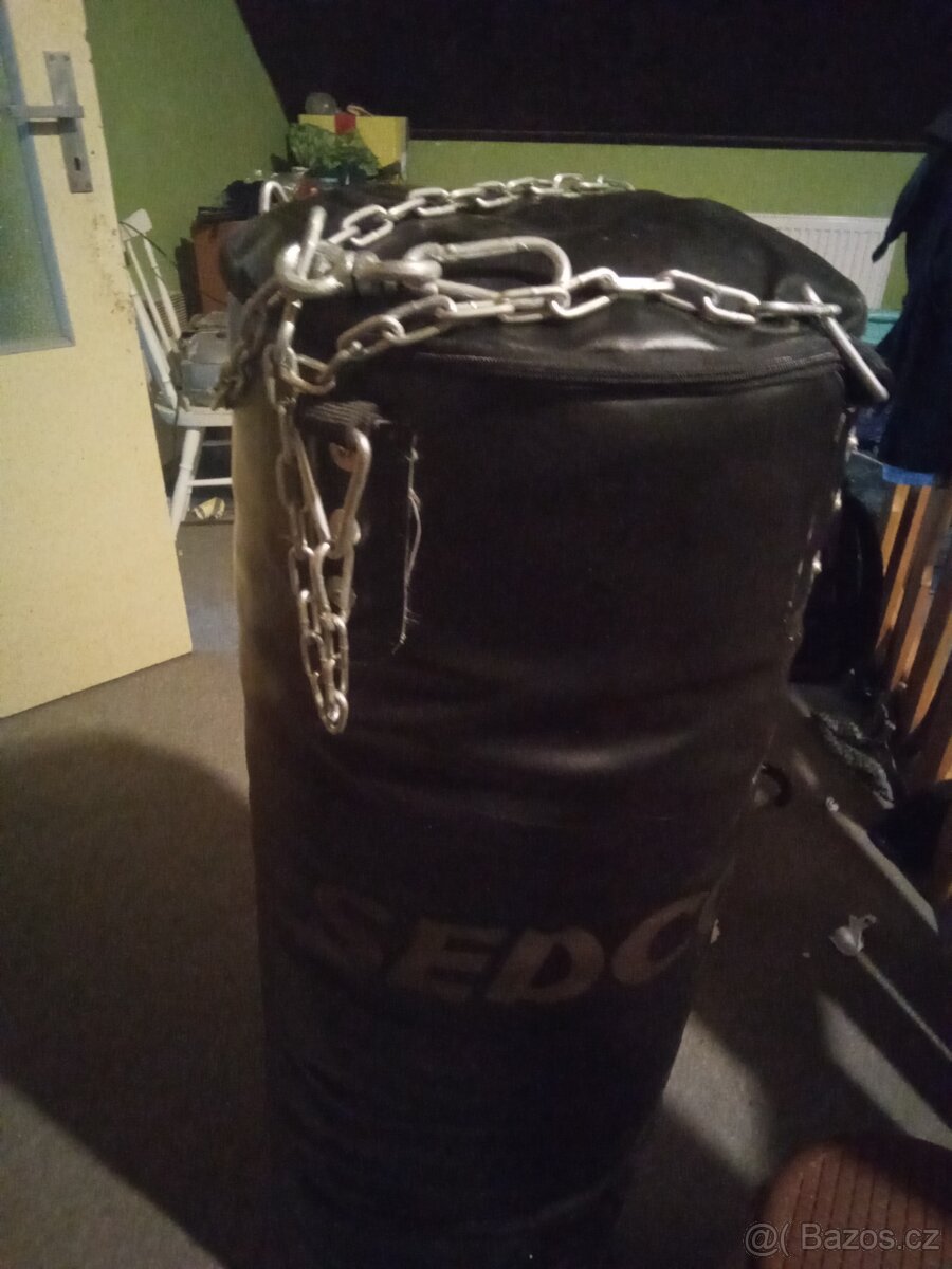 Boxovací pytel použitý jako nový