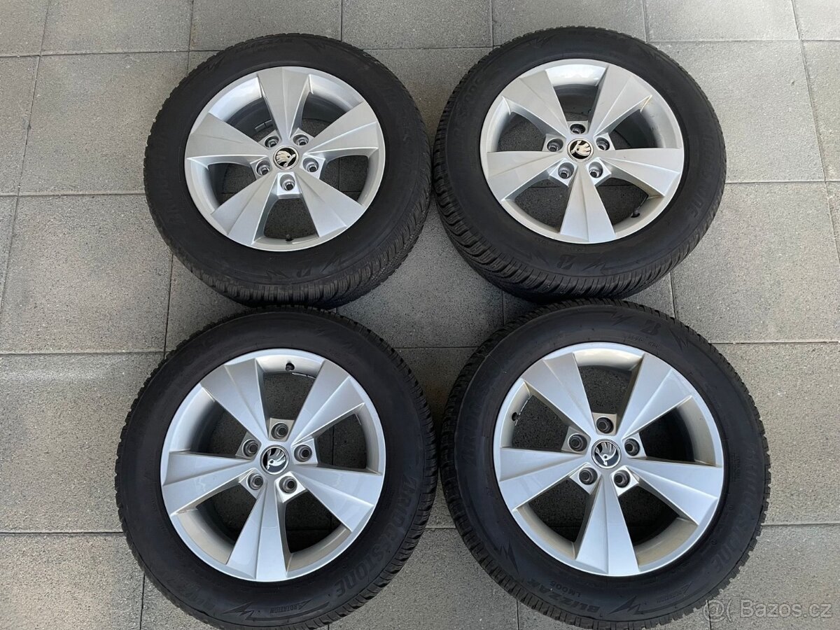 Originální zimní sada kol Velorum 205/60 R16