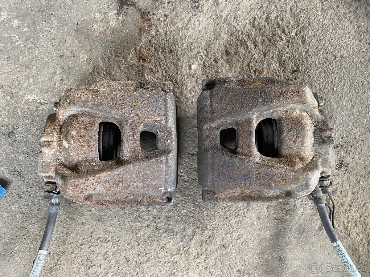 Brzdové třmeny Audi A4 B8