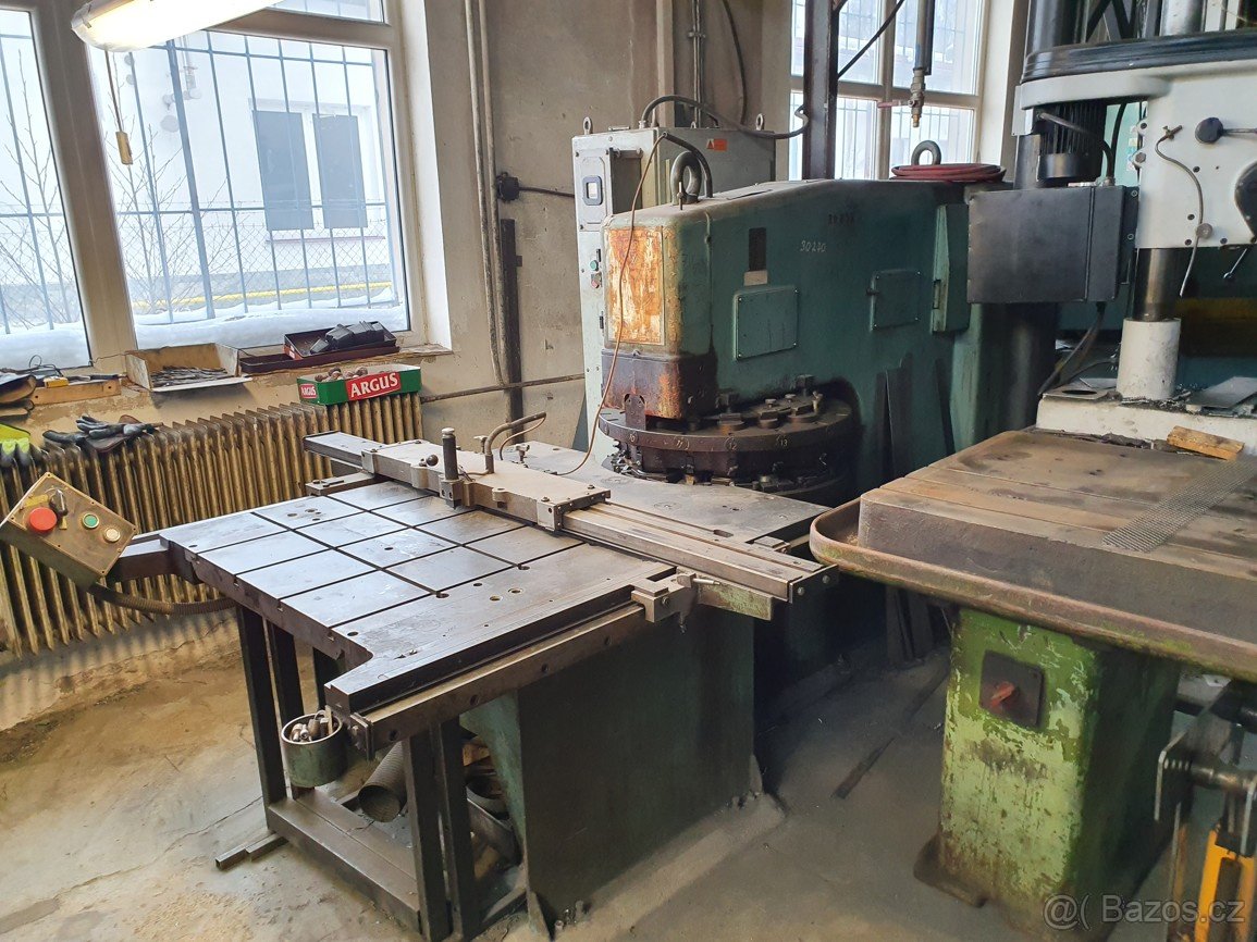 Vysekávací lis LDR 10-A