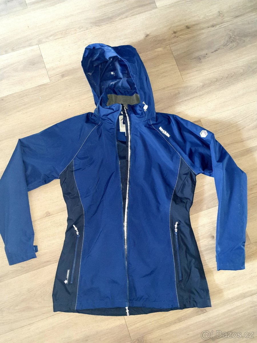 Nová přechodová bunda Regatta vel. 34/XS