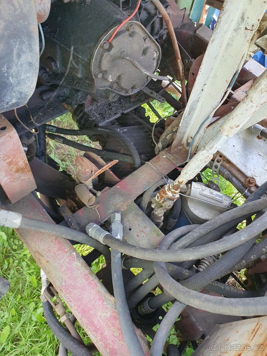 Malotraktor domaci výroby 4x4