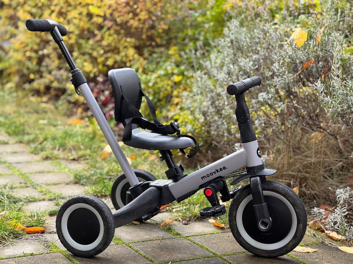 Dětská tříkolka/odrážedlo 6v1 v Moovkee