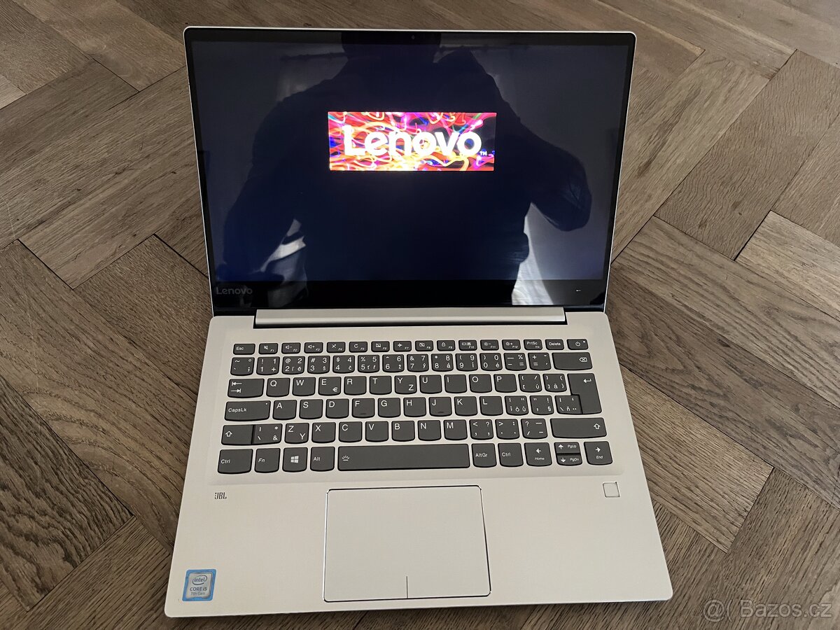 Lenovo 720S-14IKB celo-Hlinikove pouzdro