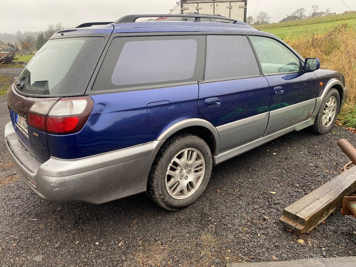 Subaru Outback 3.0 H6 na ND