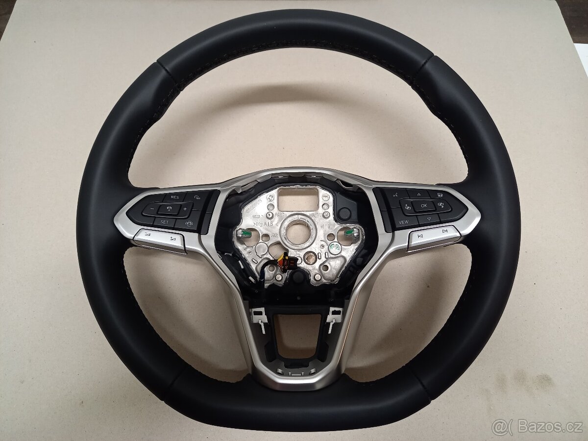 Multifunkční kožený volant Volkswagen